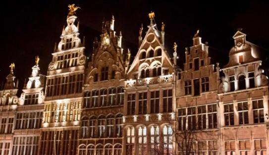 B&B Art And Sleep Antwerpia Zewnętrze zdjęcie